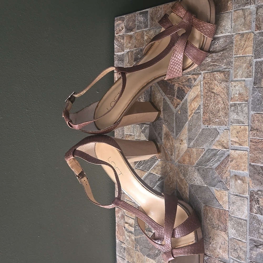 LOFT block high heels sandals, size 7 - Picture 3 of 5